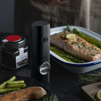 Electric Automatic Salt And Pepper Grinder Set Rechargeable
